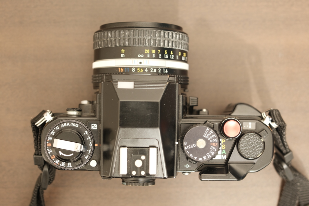 カメラ フィルムカメラ Nikon FA】デジカメのように簡単に使えるフィルムカメラ | めおとログ